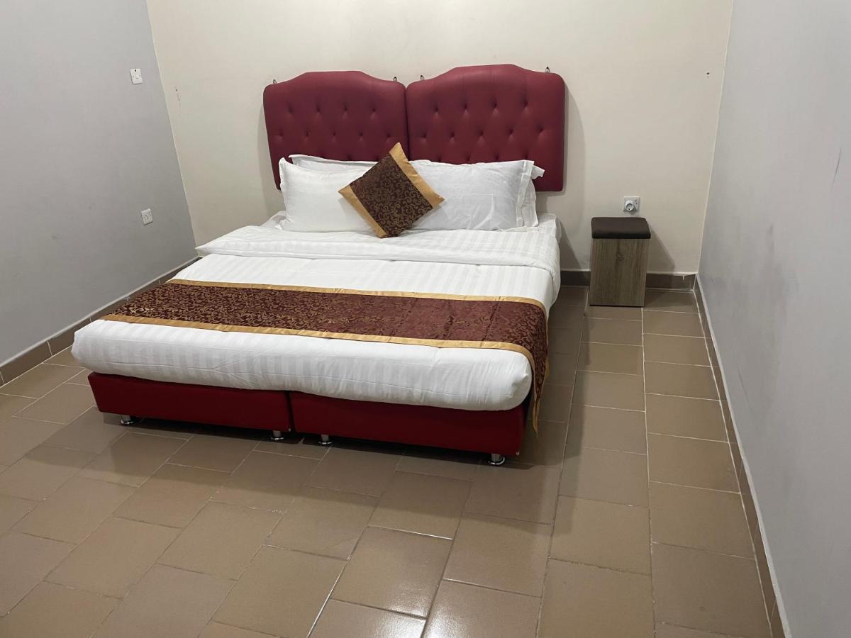 Old Town Apartment Акаба Экстерьер фото